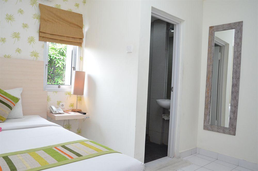 Santosa City Hotel Denpasar Zewnętrze zdjęcie