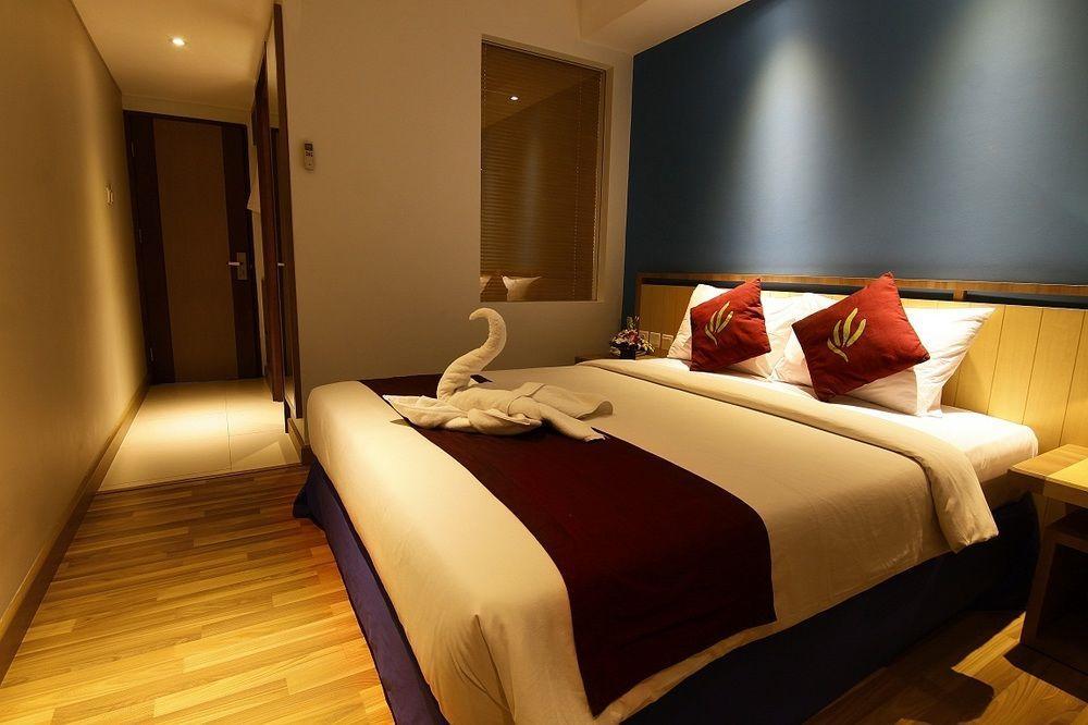 Santosa City Hotel Denpasar Zewnętrze zdjęcie