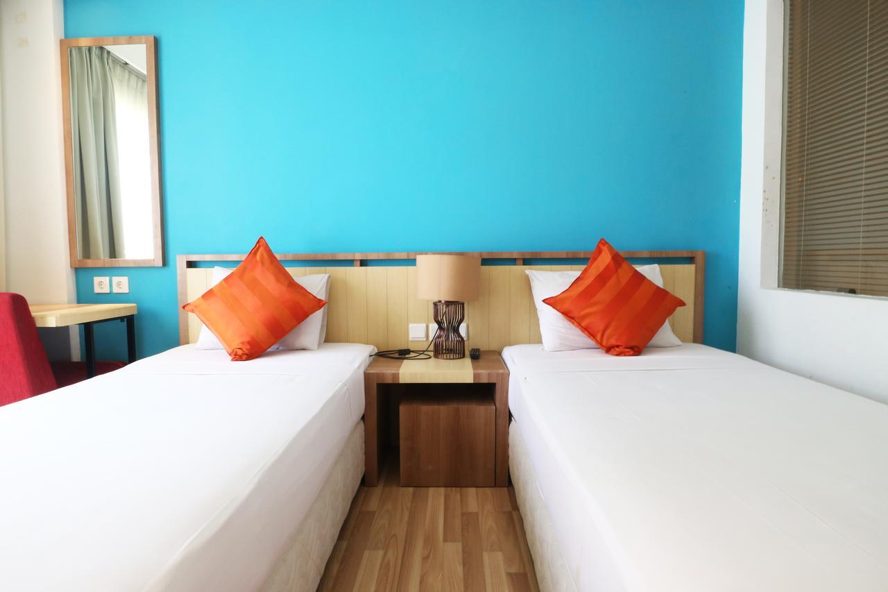 Santosa City Hotel Denpasar Zewnętrze zdjęcie